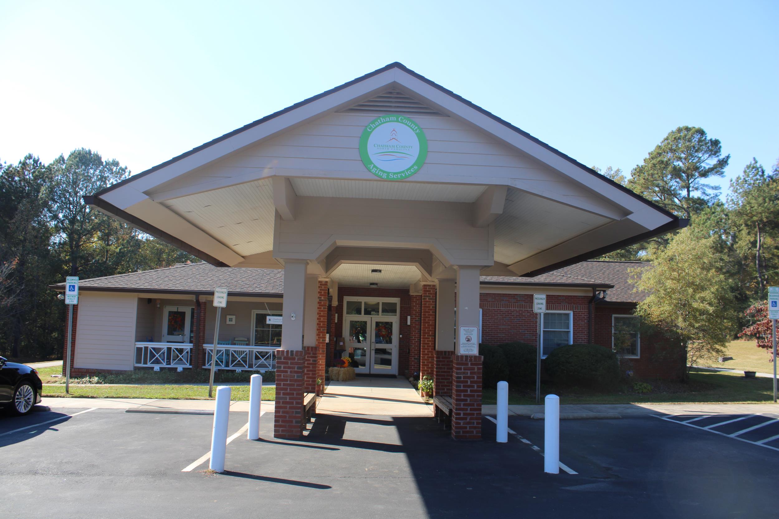 A picture of the front of the Pittsboro Center for Active Living